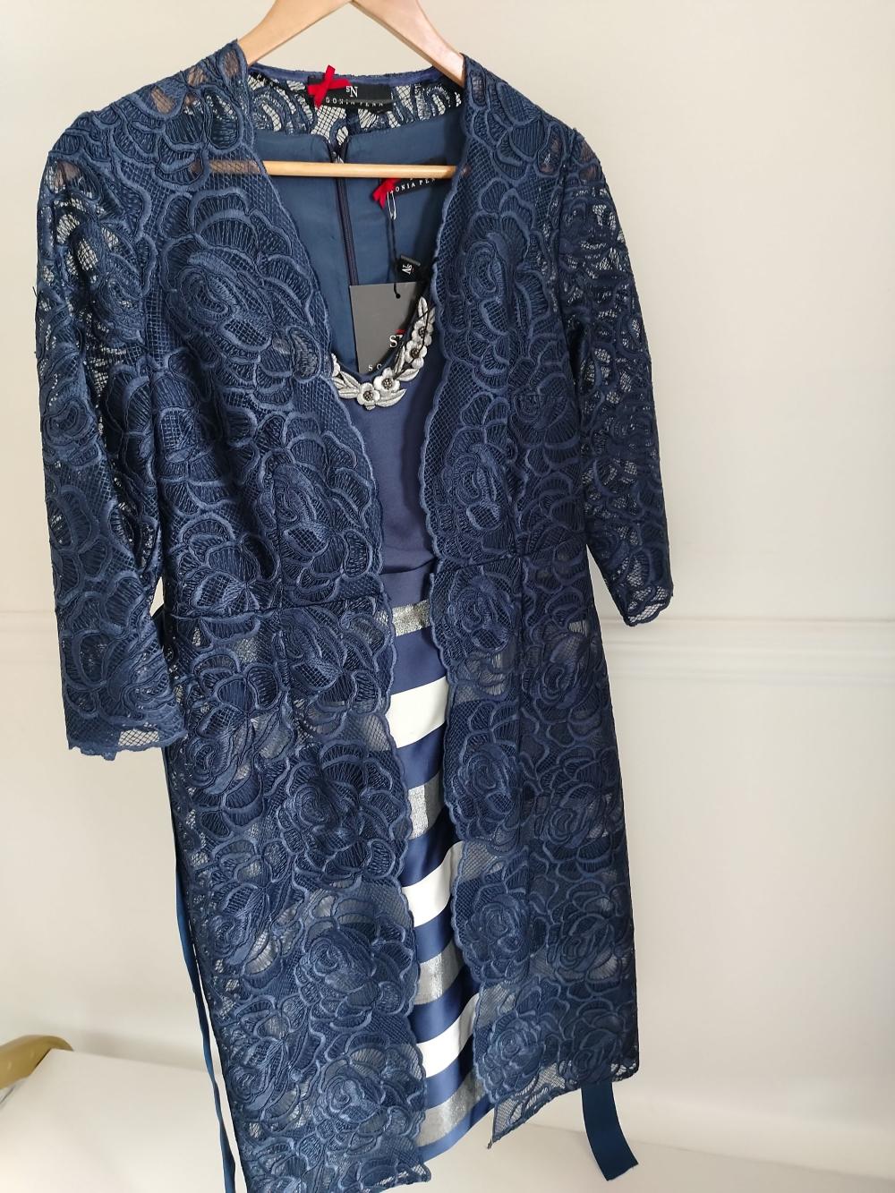 Vestido formal corto