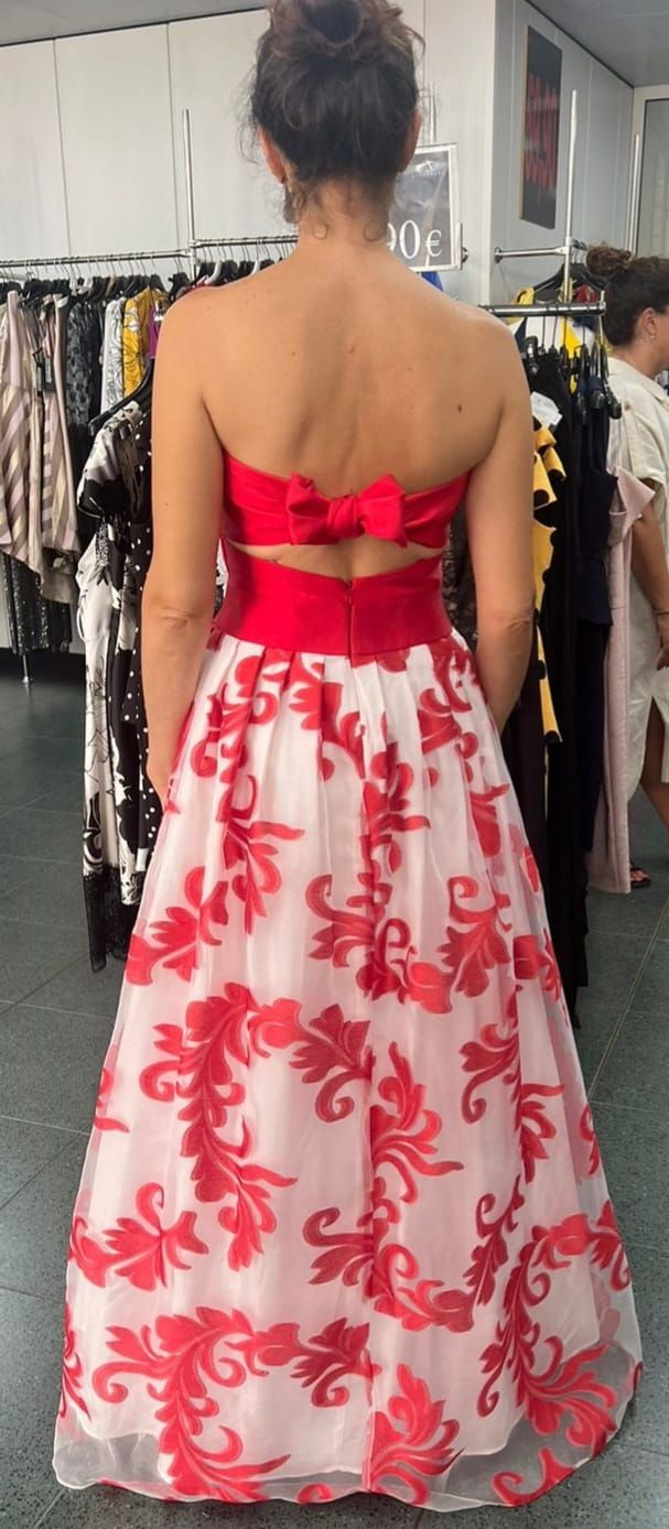 Vestido rojo estampado
