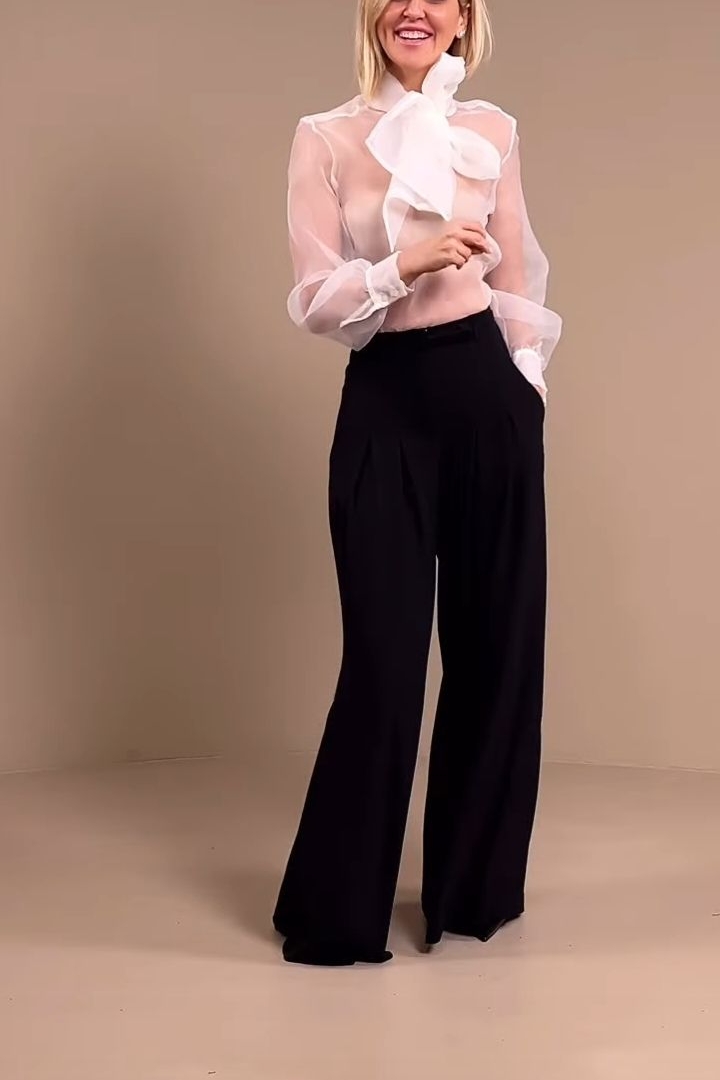 Camisa blanca transparente