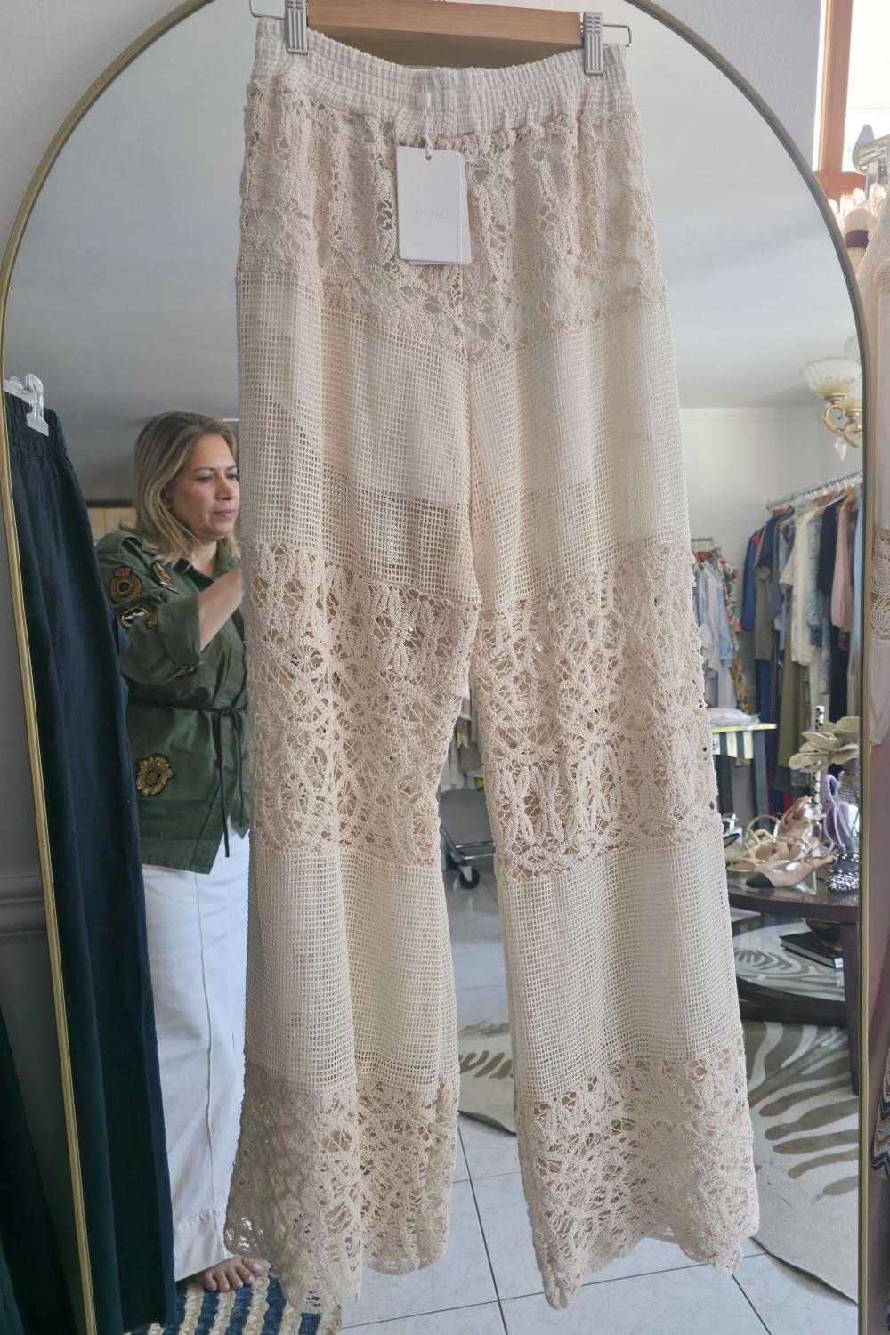 Pantalon en crochet