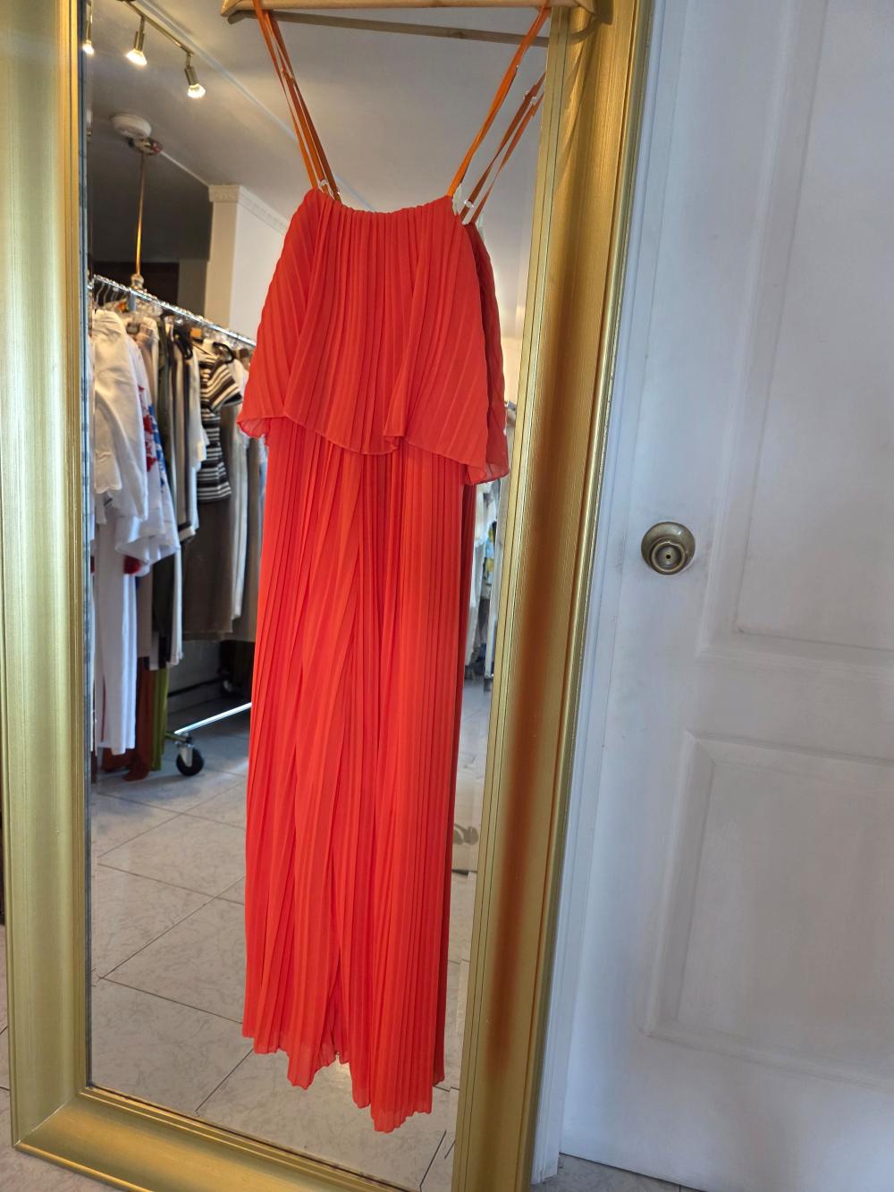 Suit naranja