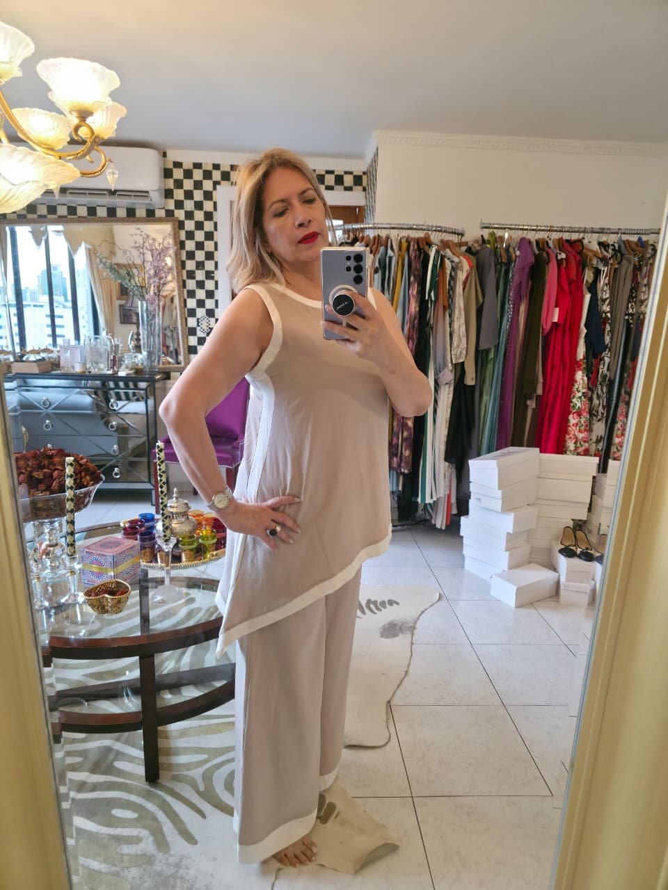 SET DE PANTALON CON TOP.