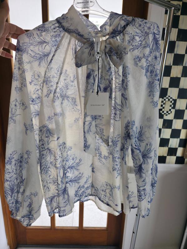 Blusa
