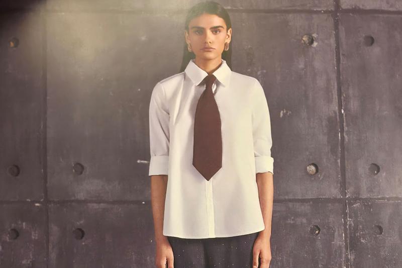 Camisas blancas con corbatas